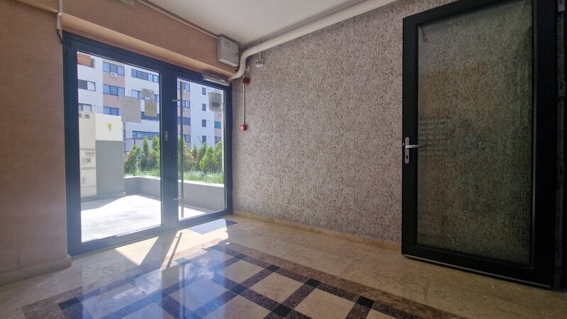Metrou Pacii, 2 camere cu gradina de 150 mp, comision 0%