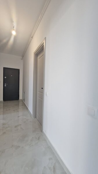 Metrou Pacii, 2 camere cu gradina de 150 mp, comision 0%