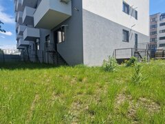 Metrou Pacii, 2 camere cu gradina de 150 mp,  comision 0%